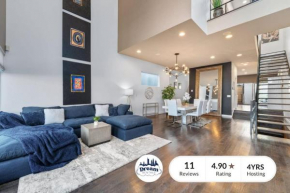 Amazing 4BR 4BA Oasis w Rooftop & Stunning Design